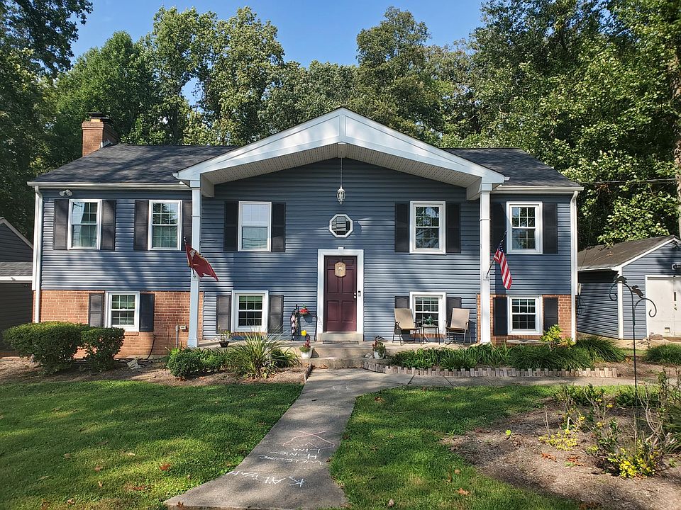 Front of the house -- bottom windows are part of the rental unit