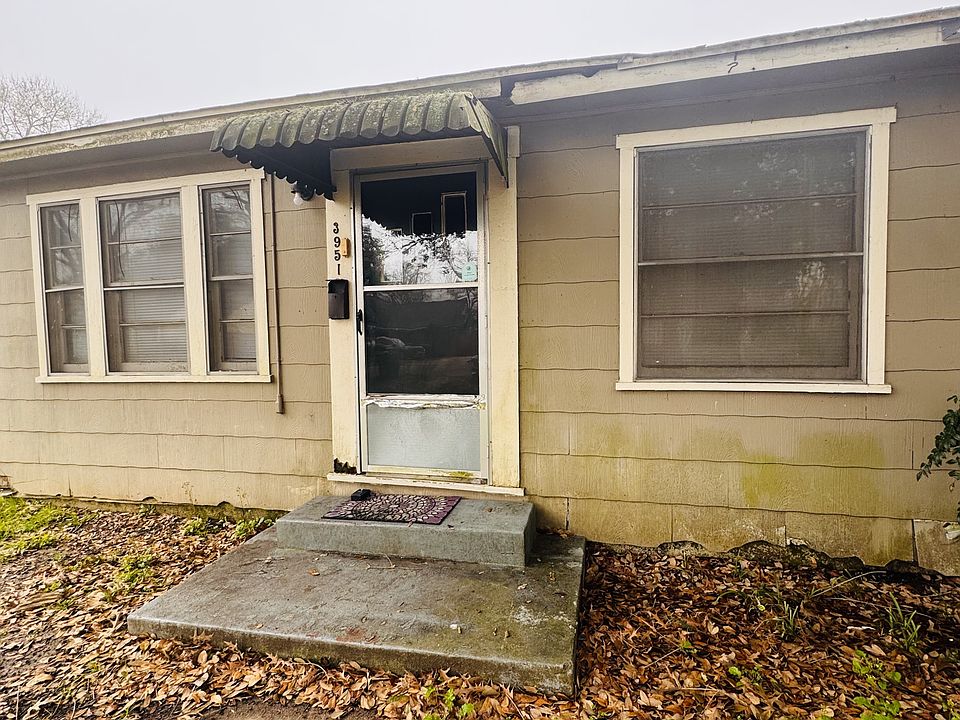 1st image of 3951 Brinkman Dr