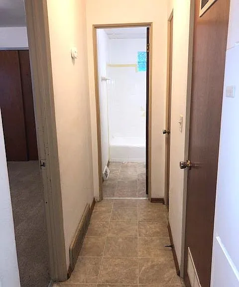 311 N Main St #4 — Photo 6