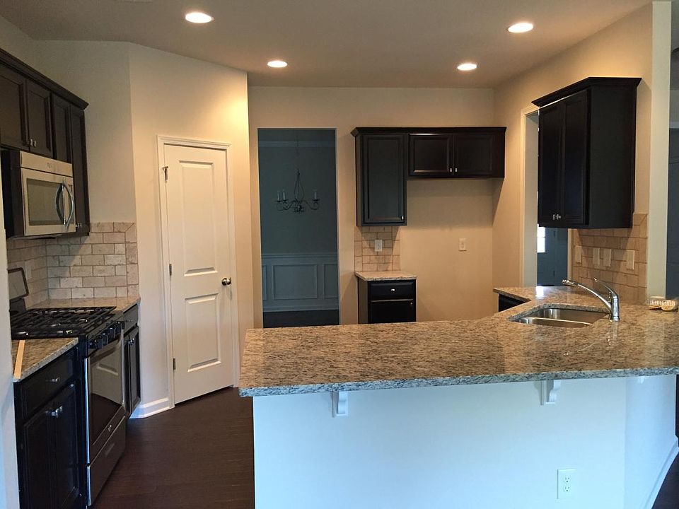Kitchen Closeup 1. Fridge is included