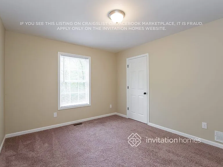 3669 N Hampton Dr NW — Photo 11