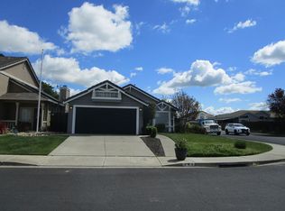 743 Poppy Cir, Vacaville, CA