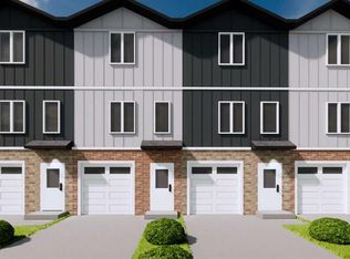 106 E 4th St NW #2, Sundre, AB T0M 1X0