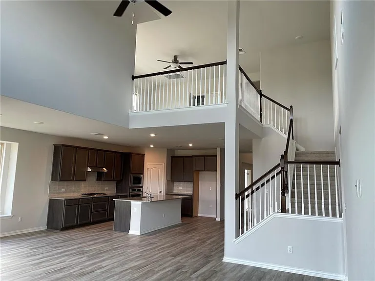 14109 Pennington Ln — Photo 25