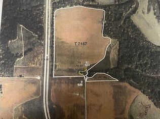 3.85 Smokey Hollow Rd, Freeport, IL 61032