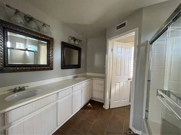 186 Cherrybrook Ln — Photo 5
