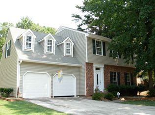 701 Mattingwood Dr, Charlotte, NC 28270