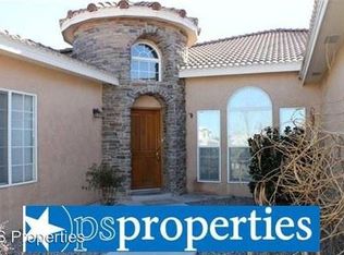 5596 Timberfalls Rd NW, Albuquerque, NM 87114