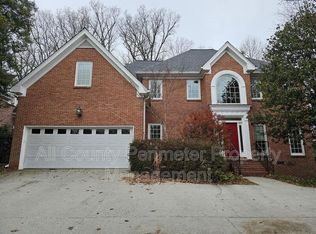 2438 Kings Arms Dr NE, Atlanta, GA 30345