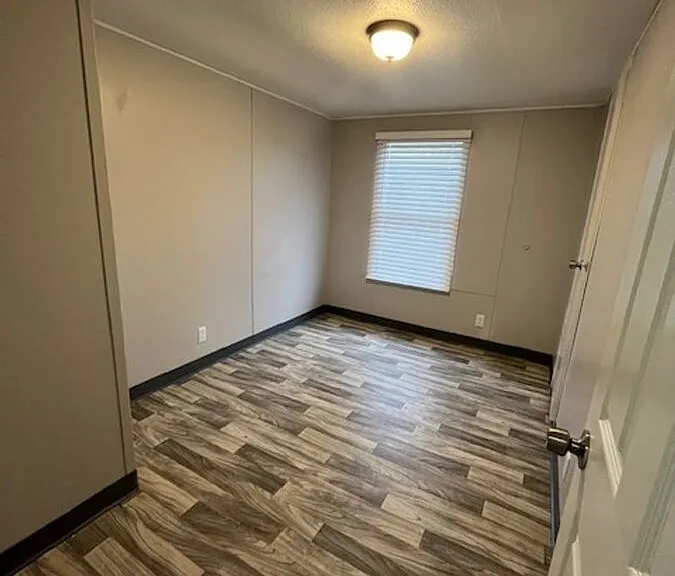 603 E Mills Dr — Photo 11