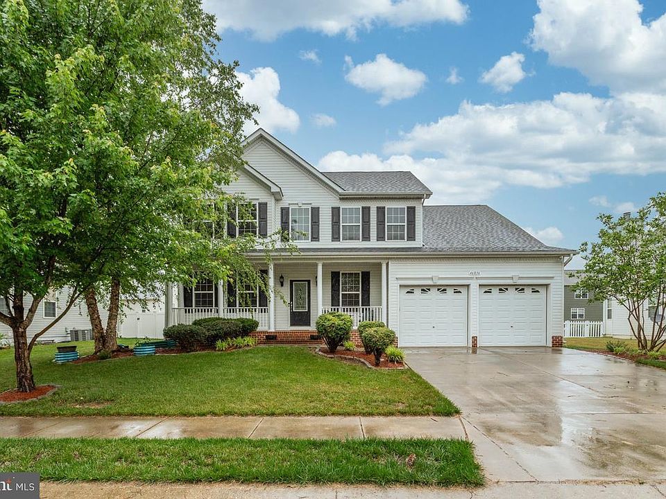 1st image of 46836 Shelton Dr