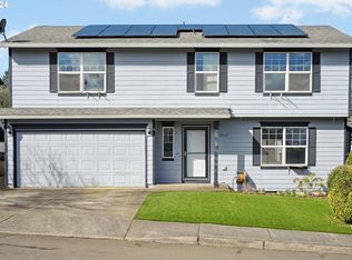 18137 Grey Ave, Sandy, OR 97055
