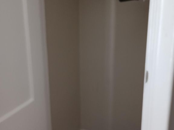 5th image of 18 Kensington Ave #5