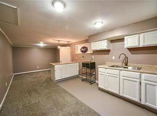 8131 McGee St #BASEMENT, Kansas City, MO 64114