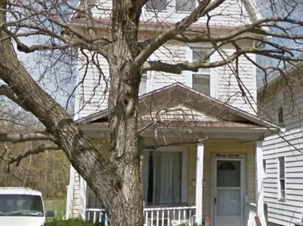 1170 Murray St, Forty Fort, PA 18704