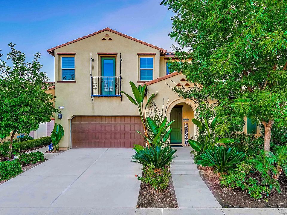 1st image of 31727 Sweetwater Cir