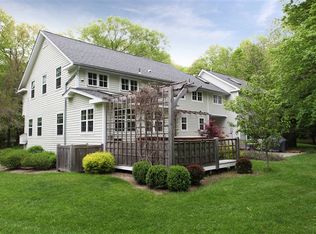 609 Long Mountain Rd, Gaylordsville, CT 06755