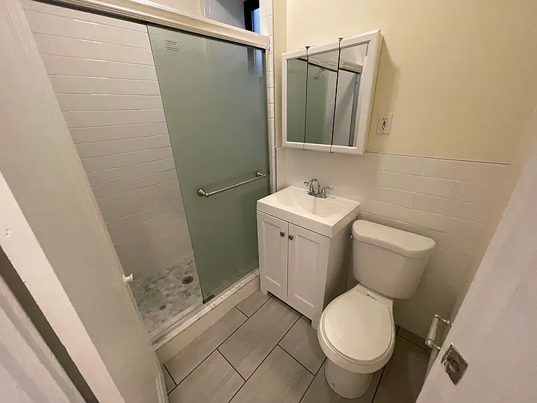 33 Peterborough St #12 — Photo 6