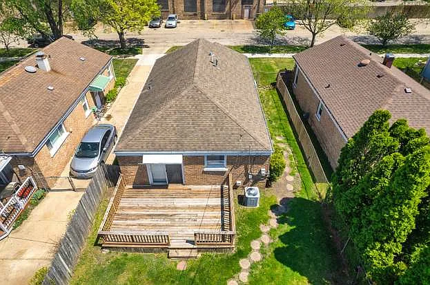 3228 Washington St — Photo 79