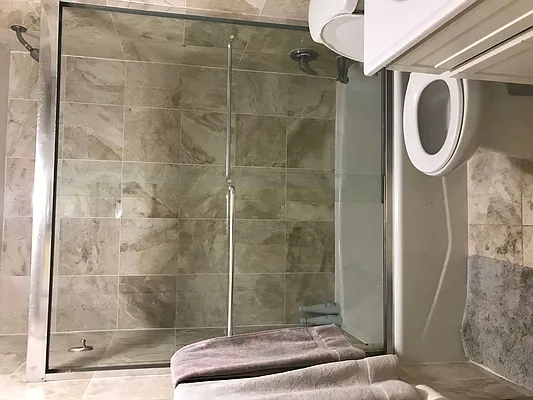 Rented by Owner | media 9