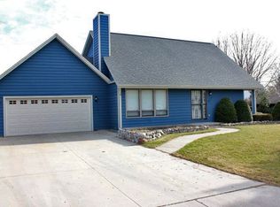 515 Cardinal Ln, Sheboygan, WI 53083