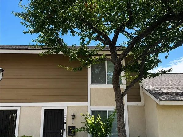 2961 S Sycamore St APT B, Santa Ana, CA 92707