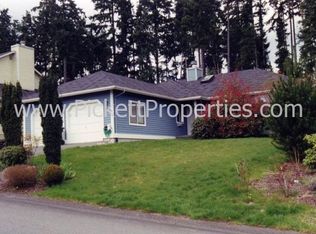 10285 Ashley Cir NW, Silverdale, WA 98383