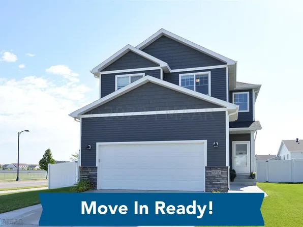 7310 18th St S, Fargo, ND 58104