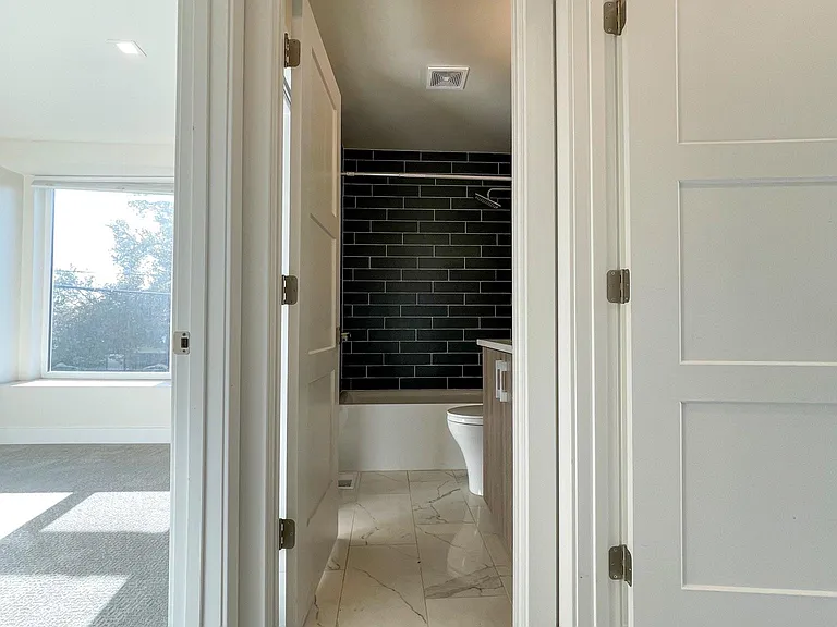3400 Lawrence St #3400 — Photo 30
