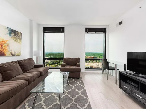 11911 Freedom Dr, Reston, VA