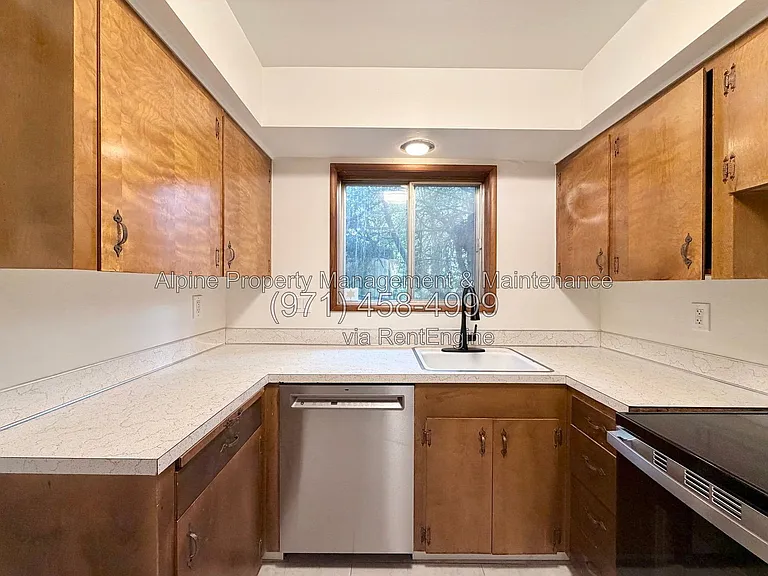 7030 SW Canyon Crest Dr #7 — Photo 7