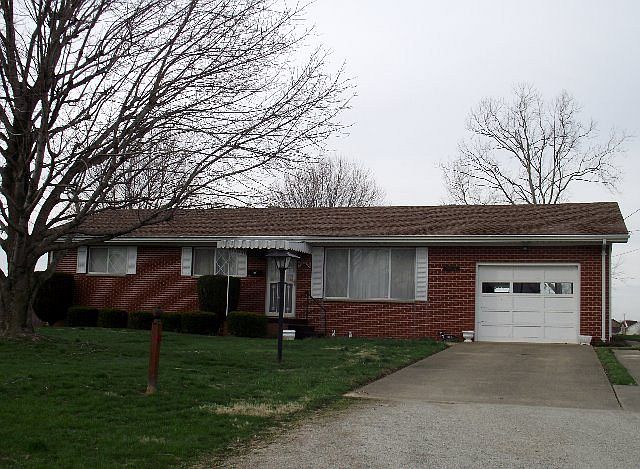 1st image of 805 Fairview Ave