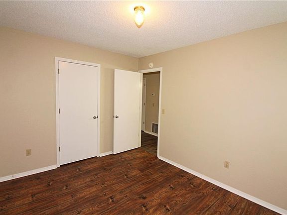 5th image of 1108 Spriggs Ct