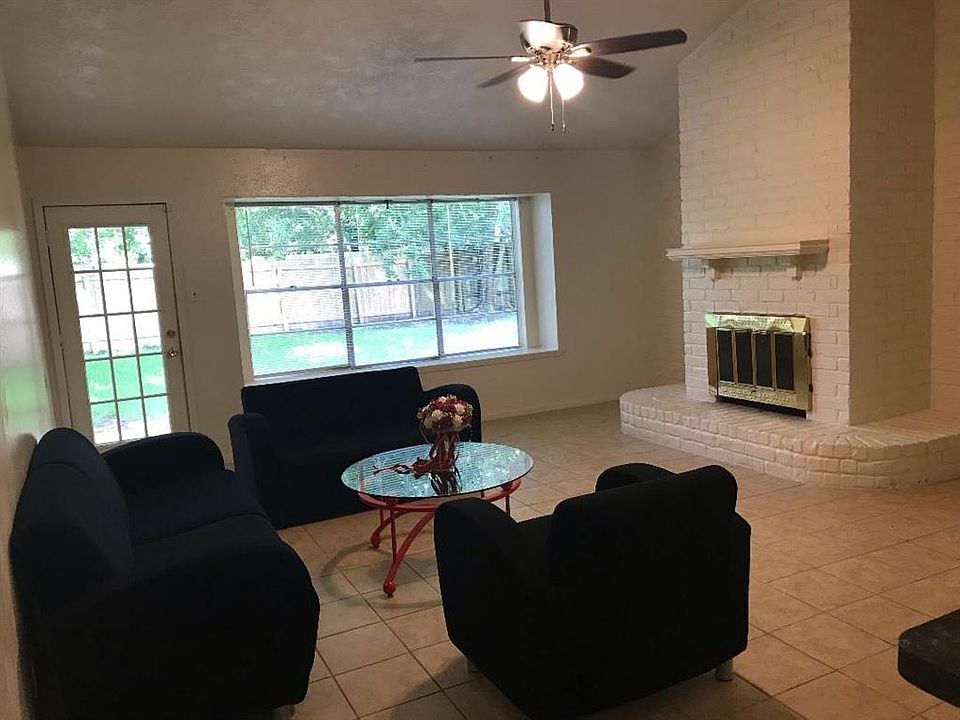 1st image of 13835 Towne West Blvd