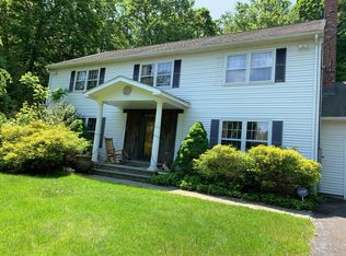 885 Cornwall Ave, Cheshire, CT 06410