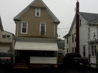 587 Lincoln St, Hazleton, PA 18201