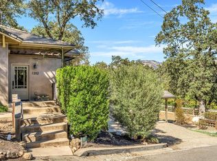 1202 Tucker Rd, Calistoga, CA 94515