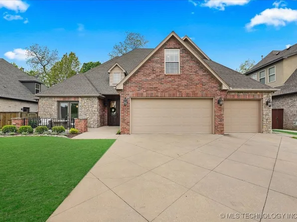 7718 S Indian Ave, Tulsa, OK 74132