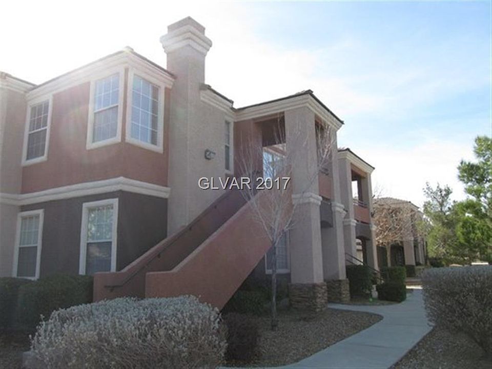 1st image of 1512 Truett St Unit 204