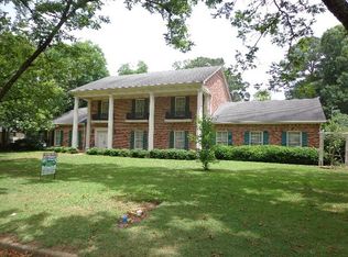 208 Fairground St, Winona, MS 38967