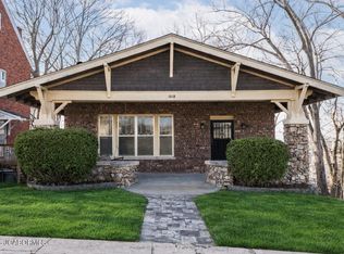 1018 Oak St, Jefferson City, MO 65101