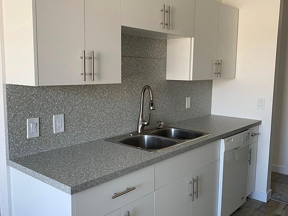 2nd image of 4910 50th St #206