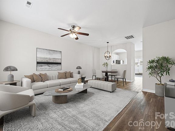 4th image of 1114 Sienna Sand Way