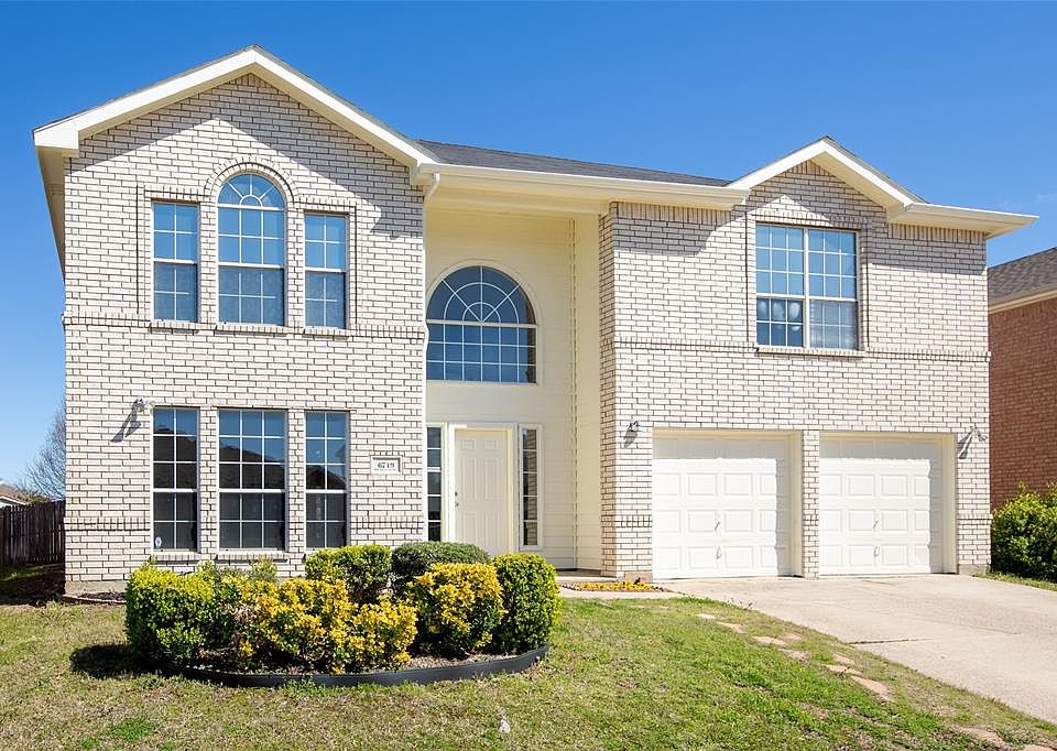 1st image of 6749 Silvercrest Dr