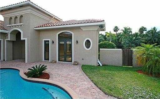 4th image of 10585 Blue Palm St