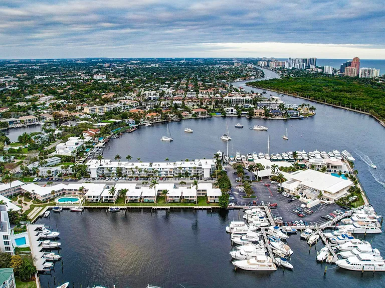2727 Yacht Club Blvd #2A — Photo 67