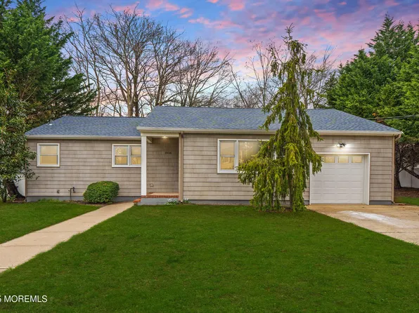 1906 Westfield Street, Oakhurst, NJ 07755