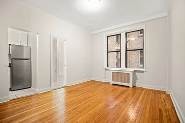 Rented by Cooper & Cooper Real Estate