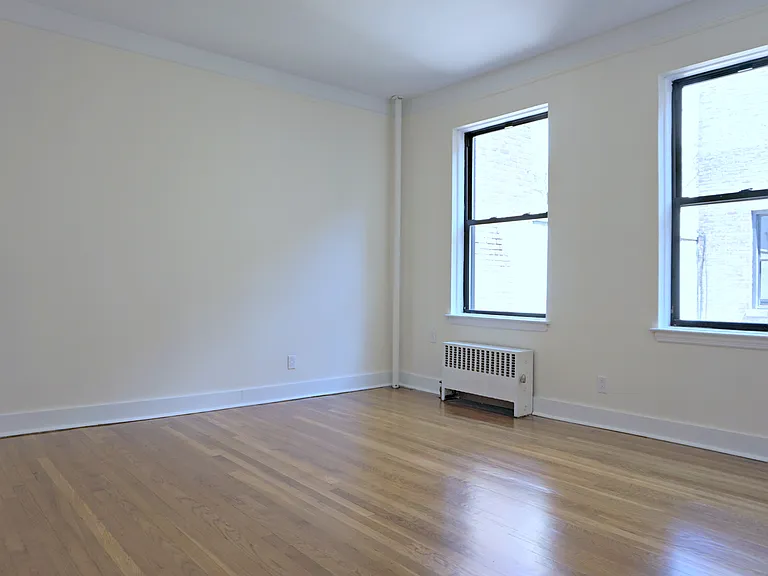 925 W End Ave #6B — Photo 1
