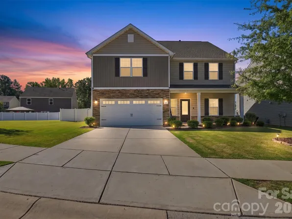 421 Maramec St, Fort Mill, SC 29715
